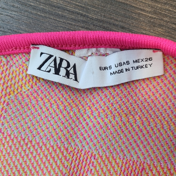 ZARA Crop Top - Picture 4 of 5